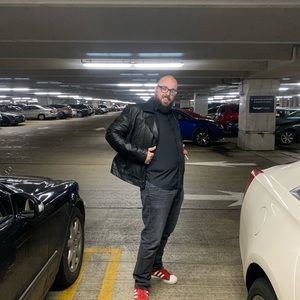 Meet your Posher, John